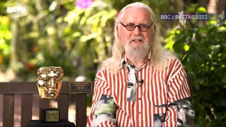 Sir Billy Connolly, 82, issues rare statement as comedian forced to share worrying update: ‘So beware!’